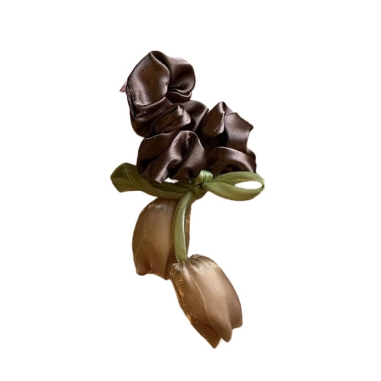 کش مو ساتن قهوه‌ای با گل لاله کرم